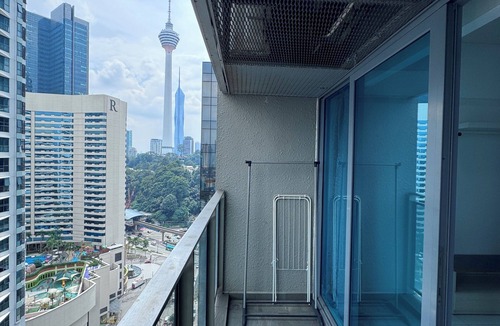 Kuala Lumpur City Centre Apartment | MERCU SUMMER SUITES MINUTES TO KLCC BY JK PRIVY HOMES