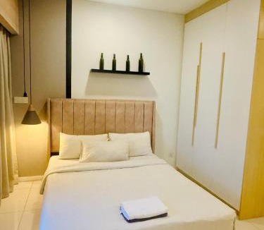 Kuala Lumpur City Centre Apartment | Mercu Summer Suites Twin Towers Walk Residences