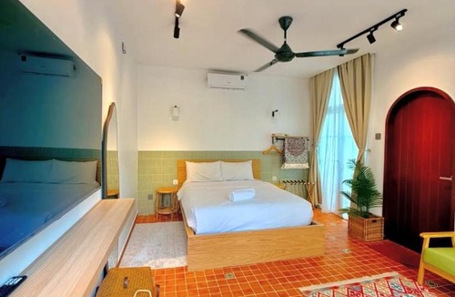 Mersing Villa | Mersika Teja Beachfront Studio Garden View 10mins Drive to Mersing Jetty TOWN