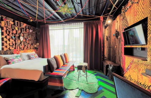 Ratchadaphisek Hotel | MeStyle Garage Hotel