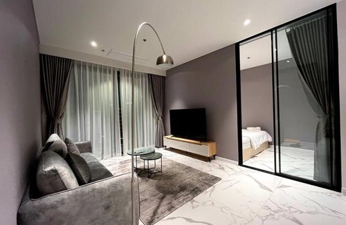 Thu Thiem Apartment | Metropole-3 Bedroom - River View