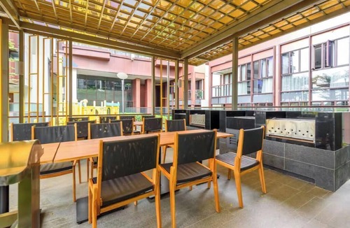 Ben Nghe Apartment | Metropole Retreat Iconic City View Pool & Gym