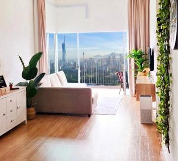 Salak South Apartment | Mimi Cozy Homestay, 3R3B KLCC View with PLAYSTATION 4, NETFLIX, WiFi 6, Home Cinema