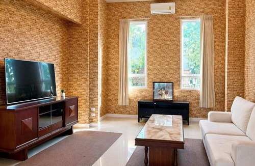 Rayong Apartment | Mimi House 3BR in Rayong Near Mae Ramphueng Beach
