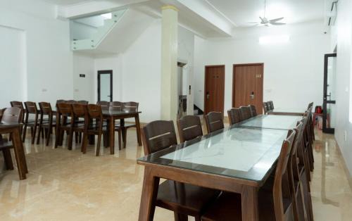Van Don Hotel | Minh Đức Hotel Quan Lạn - Thứ 7 chỉ nhận 3 phòng trở lên