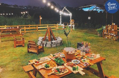 Thuy Xuan House | Minh Mang homestay BBQ sân vườn Huế