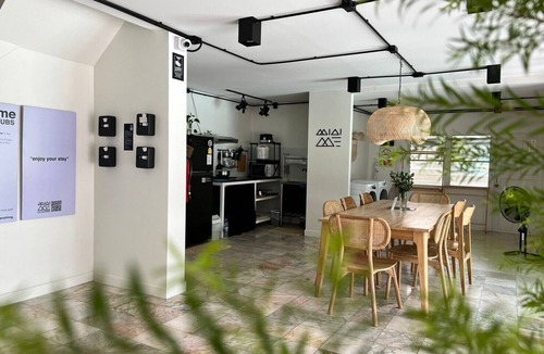 Old City House | MINI-ME HUBS - Charm Suites in Old City