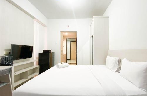 Jatingaleh Apartment | Minimalist and Cozy 1BR The Alton Apartment By Travelio