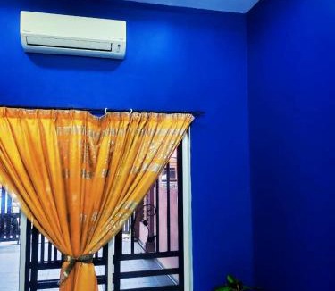 Sri Gading Apartment | Mira Mirza Homestay