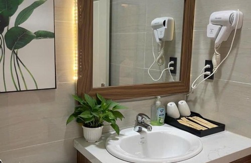 Xom An Loc Hotel | Misona The Hotel