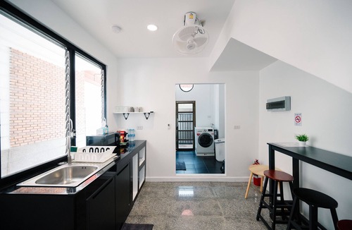 Chom Phon House | Mitt Haus BKK