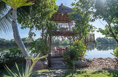 Kampot Resort | Mlis Kampot River