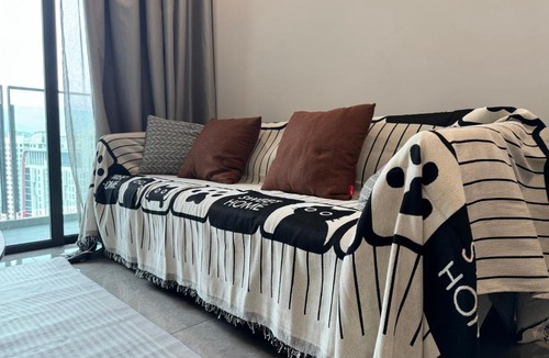 Mont Kiara Apartment | Modern 1Bedroom The Ooak Balcony Netflix KL City View
