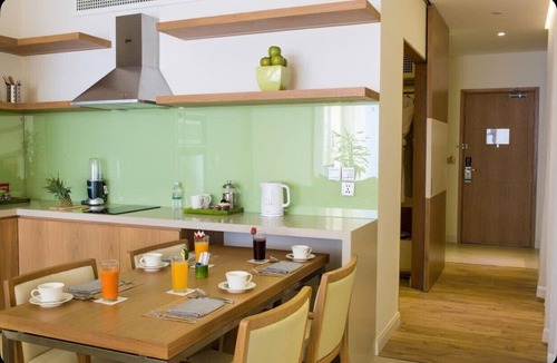 Son Tra Apartment | Modern 2BR Suite Ocean View High Floor Hotel Residence Walk to Beach