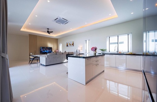 Hua Hin Villa | Modern 3 Bedroom Villa AS1