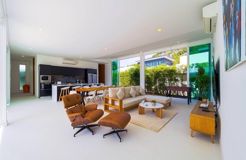 Khao Tao Villa | Modern 4 Bed Private Pool Villa KH-B6