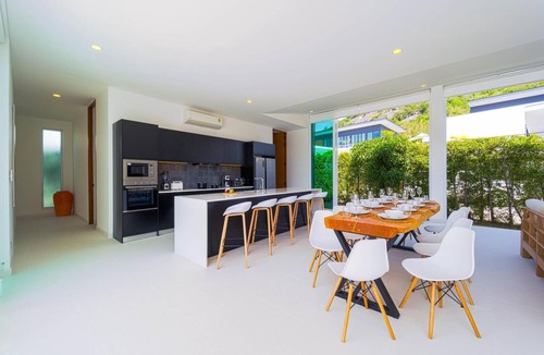 Khao Tao Villa | Modern 4 Bed Private Pool Villa KH-B6