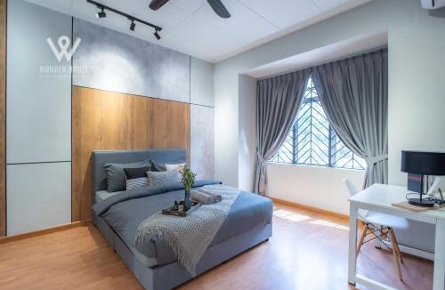 Kuala Lumpur House | Modern 4BR Sentul Landed Home for 8pax- 10 mins to Batu Caves