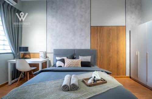 Kuala Lumpur House | Modern 4BR Sentul Landed Home for 8pax- 10 mins to Batu Caves