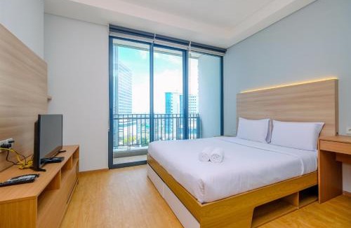 Mampang Prapatan Apartment | Modern and New 1BR across LRT Station Samara Suites Apartment By Travelio
