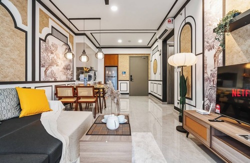 Imbi Apartment | Modern Art 2BR @ Agile Bukit Bintang | WiFi+Netflx