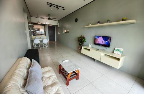 Kampung Masjid Timah Apartment | Modern Comfy Suite Room-9Pax