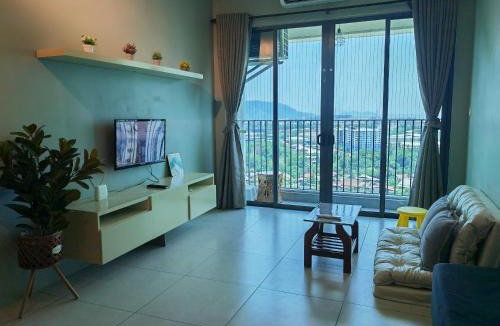Kampung Masjid Timah Apartment | Modern Comfy Suite Room-9Pax