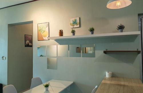 Kampung Masjid Timah Apartment | Modern Comfy Suite Room-9Pax