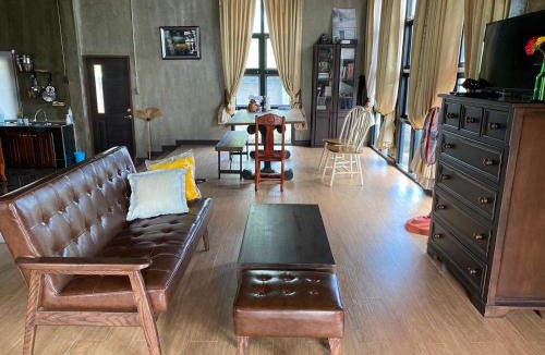 Nakhon Phanom House | Modern Loft Style