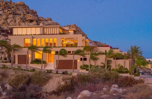 Pedregal Villa | Modern Pedregal Family Villa w/Heated Pool, Hot Tub & Ocean Views