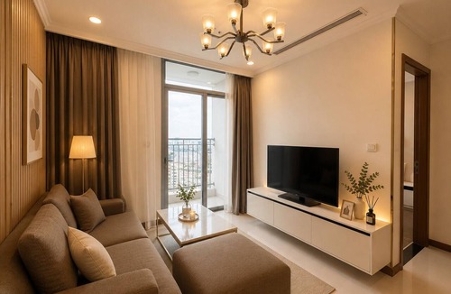 Hang Xanh Apartment | Modern Vinhomes 1BR Near Downtown
