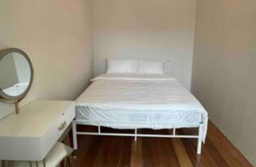 George Town House | Modern Victorian Homestay with Maidn