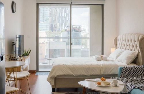 Bach Dang Riverside Apartment | MODERN WARM STUDIO - FREE INFINITY POOL&GYM- Masteri Millennium