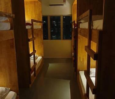 Kuala Lumpur Hostel | Monkey Mansion Signature