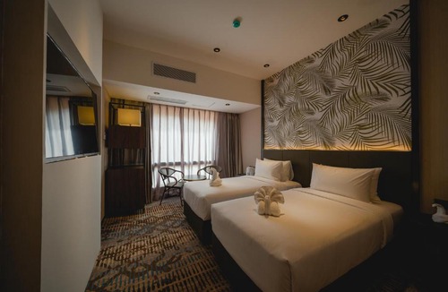 Hulu Langat Hotel | Monkeys Canopy Resort