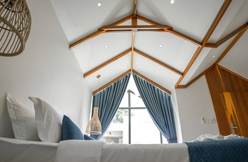 Kampot Hotel | Montagne Residence
