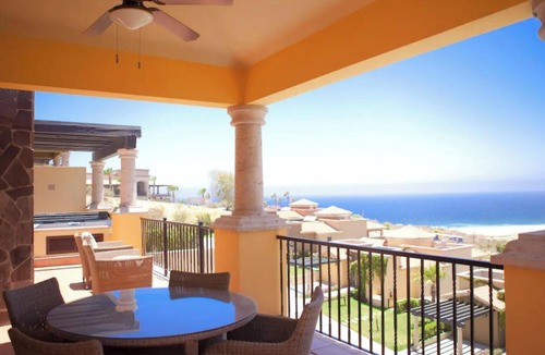 Paraiso Escondido Villa | MONTECRISTO Charming 3-bedroom villa with AC in marvelous Cabo San Lucas