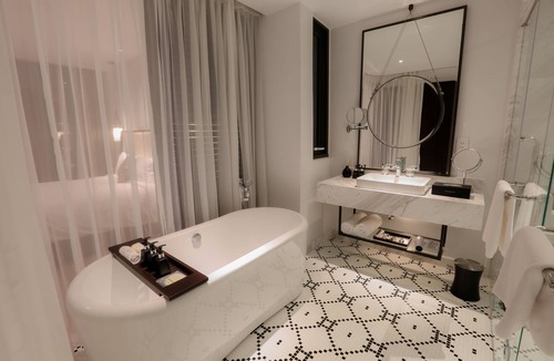Dien Ban Hotel | Montgomerie Links Hotel & Villas