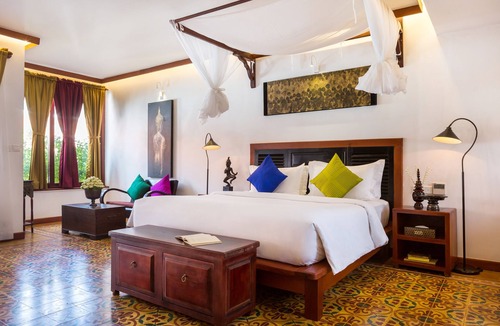 Sangkat Sla Kram Hotel | Montra Nivesha Residence