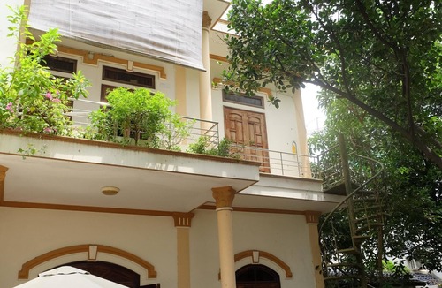 Tran Phu Beach House | Moon house tropical garden 5 minutes to the beach in Nha Trang
