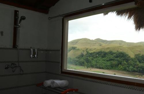 Waingapu House | Morinda Villa and Resto