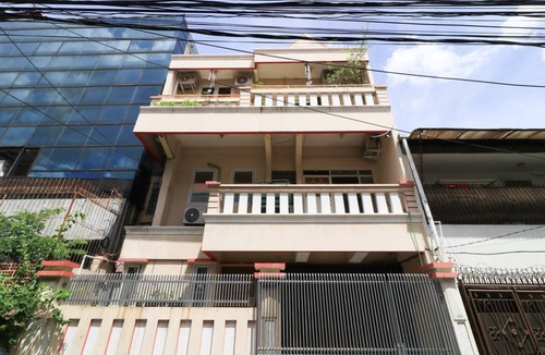 Gambir House | Motel ∙ 8 guests