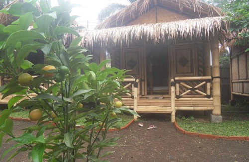 Jawa Timur House | Motel ∙ 8 guests
