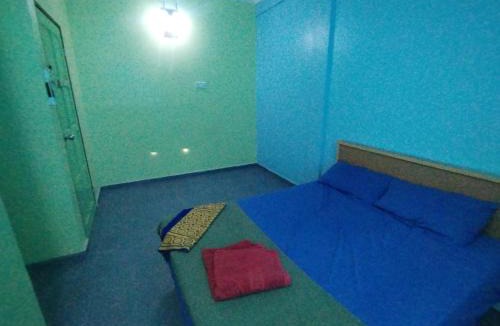 Kampung Lerek Hostel | Motel Tepoh
