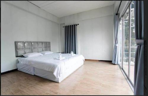 Khanong Phra Hotel | MountainviewKhaoyai