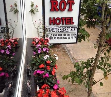 Da Lat Hotel | Mr Rot's Secret Hotel