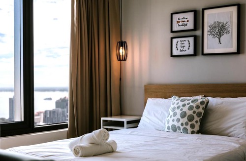 Downtown George Town Apartment | MUJI Studio 2 - Seaview at 218 Tropicana Near Komtar Food Heaven with Netflix & TV Box