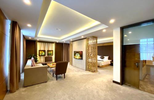 Dong Hoi Hotel | Muong Thanh Luxury Nhat Le Hotel