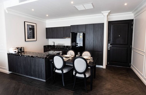 Vientiane Apartment | My fully equipped Luxury Apartment with airport pickup