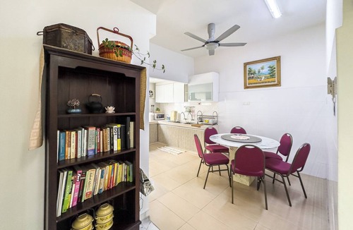 Subang Jaya Apartment | My Garden House USJ by Airhost